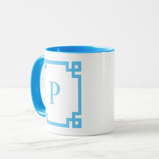 Light Sky Blue Greece Key Border Monogram Tasse (Vorderseite Links)