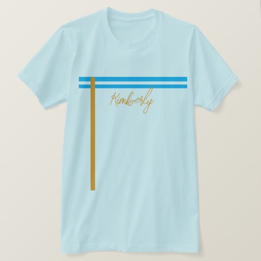 Light Sky Blue Minimal Custom Name Basic T-Shirt (Design vorne)