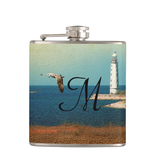Lighthouse Beach Scene Monogram Whiskey Flask Flachmann (Vorderseite)