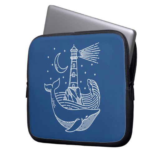 Lighthouse Whale Laptopschutzhülle (Vorderseite Links)