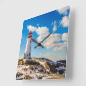 Lighthouse Winter In Peggy's Cove, Nova Scotia Quadratische Wanduhr (Winkel)