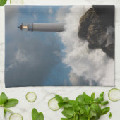 Lighthouses | Lighthouse With Crashing Waves Geschirrtuch (Gefaltet)