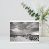 Lightning Joshua Tree B&W Postkarte (Stehend Vorderseite)