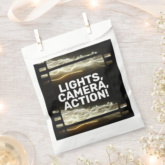 LIGHTS, KAMERA, AKTION! GESCHENKTÜTCHEN (Ausgeschnitten)
