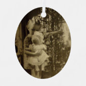 Lil Girl mit Doll Metal Weihnachtsdekoration Ornament Aus Metall (Vorderseite)