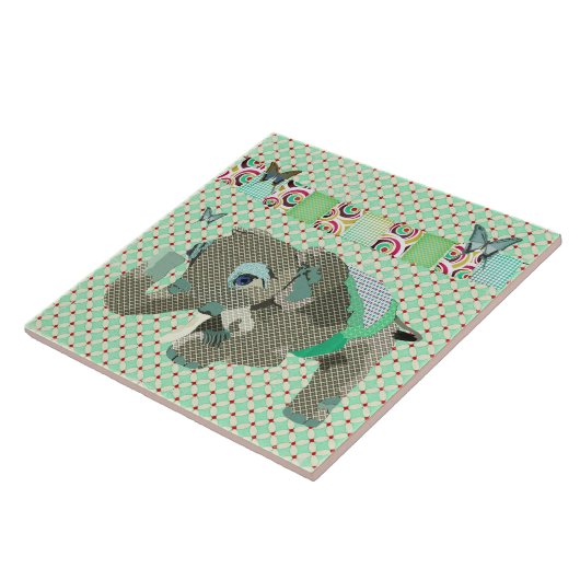 Lil glückliche Elefant-Grün-Fliese Fliese (Seite)