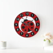 "Lil Ladybug" ACRYLIC WALL CLOCK Große Wanduhr (Zuhause)
