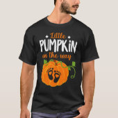 Lil Pumpkin Baby auf dem Weg der Schwangerschaftsa T-Shirt (Vorderseite)