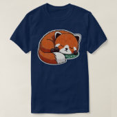 Lil Red Panda Nickerchen T-Shirt (Design vorne)