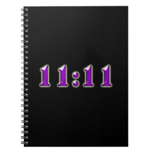 Lila 11:11 Zahlen Notizblock