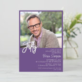 Lila 50. Geburtstag Foto Einladung (Stehend Vorderseite)