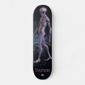 Lila Alien Dd Brand Skateboard (Vorderseite)