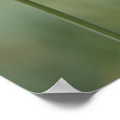 Lila Allien mit naturbelassenem Hintergrund Poster (Ecke)