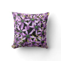 Lila Allium Blume Cushion