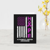 Lila Alzheimer-Krankheit Sensibilisierung für die  Karte (Gelbe Blume)