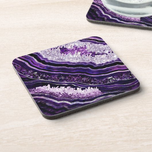 Lila Amethyst Geode und Silberne digitale Kunst Getränkeuntersetzer (Linke Seite)