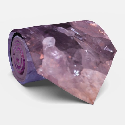 Lila Amethyst Krawatte (Gerollt)