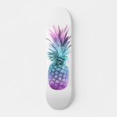 Lila Aquamariner Ananas Skateboard (Vorne)