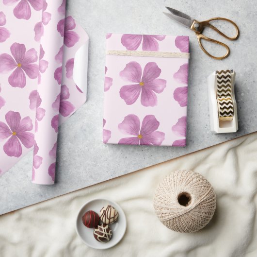 Lila Aquarellblume Geschenkpapier (Kunsthandwerk)