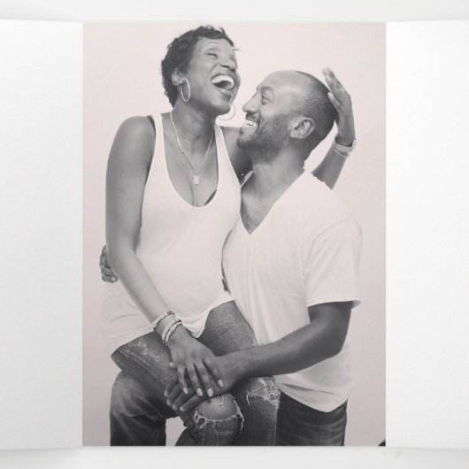 Lila Aquarellmauer Dreifach-gefaltete Programmkarte (Innenseite Mitte)