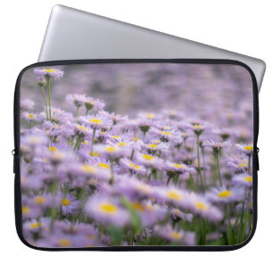 Lila Aster-Blume Laptopschutzhülle