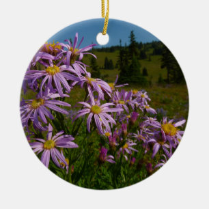 Lila Asterblüten am Mount Rainier Keramik Ornament