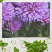 Lila Autum Mums Geschirrtuch (Gefaltet)