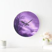 Lila Baum-und Himmel-Wand-Uhr Große Wanduhr (Zuhause)