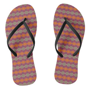 Lila-beige geometrische Gestaltung Badesandalen