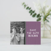 Lila binärer Code Foto Save the Date Postkarte (Stehend Vorderseite)