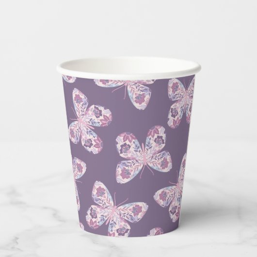Lila Bläsernschmetterlingsmuster Kinderdusche Pappbecher (Rückseite)