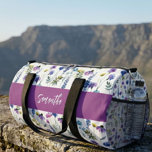 Lila Blaue Aquarell-Wildblumen-Monogramm Duffle Bag