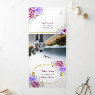 Lila, blaue Aquarellblumen mit Hochzeitseinladung  Dreifach Gefaltete Einladung