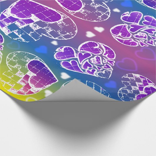 Lila, blaue, gelbe Herzmuster Geschenkpapier (Ecke)