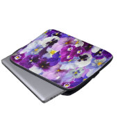 Lila-blaue Pansy-Blume Laptopschutzhülle (Vorne Knopf)