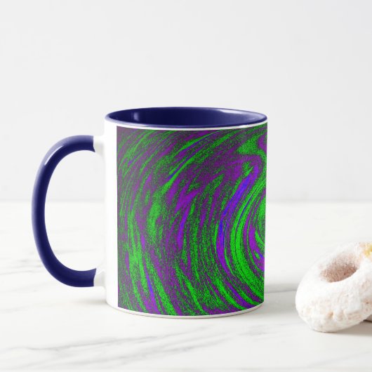 Lila blaue und grüne Wirble Abstrakte Kunst Tasse (Mit Donut)