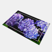Lila-blauer Magenta Hydrangeas Empfang Fußmatte (Schrägansicht)