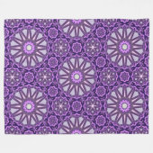 Lila Blaues Kaleidoskop Pinwheel Mandala Muster Fleecedecke (Vorderseite (Horizontal))