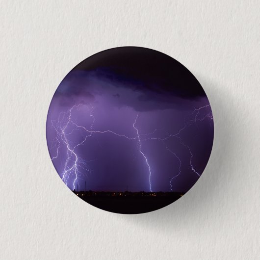 Lila Blitz in einem Nachtwüsten-Gewitter Button (Vorderseite)