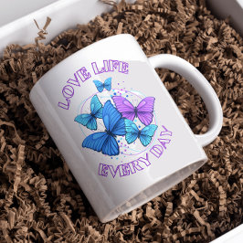 Lila Blue Bright Modern Flying Butterfells Kaffeetasse
