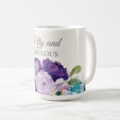 Lila Blue Watercolor Floral 50 und fabelhaft Kaffeetasse (VorderseiteRechts)