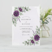 Lila blühende Eukalyptus-Hochzeit Einladung (Stehend Vorderseite)