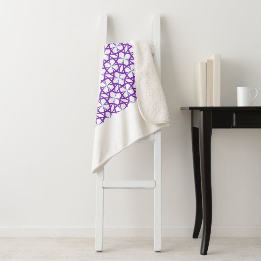 Lila Blume/Design Sherpa-Decke. Sherpadecke (Beispiel)