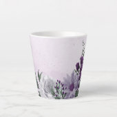 Lila Blume, grün Milchtasse (Vorderseite)
