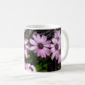 Lila Blume Kaffeetasse (VorderseiteRechts)