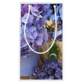Lila Blume Kleine Geschenktüte (Vorderseite)