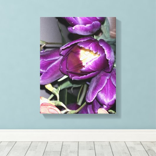 Lila Blume Leinwanddruck (Insitu (Holzboden))