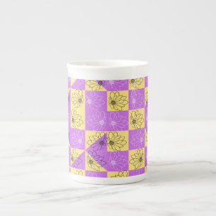 Lila Blume mit Gold - nahtlose Checkerboard-Muster Porzellantasse