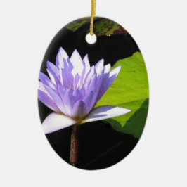 Lila Blume mit Lili-Auflagen an Longwood Gärten Keramik Ornament