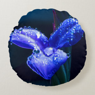 Lila Blume nach Frühlingsrennen Rundes Kissen
